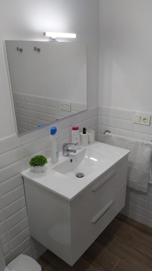 Apartamentos Marmoles Centro مالقة المظهر الخارجي الصورة