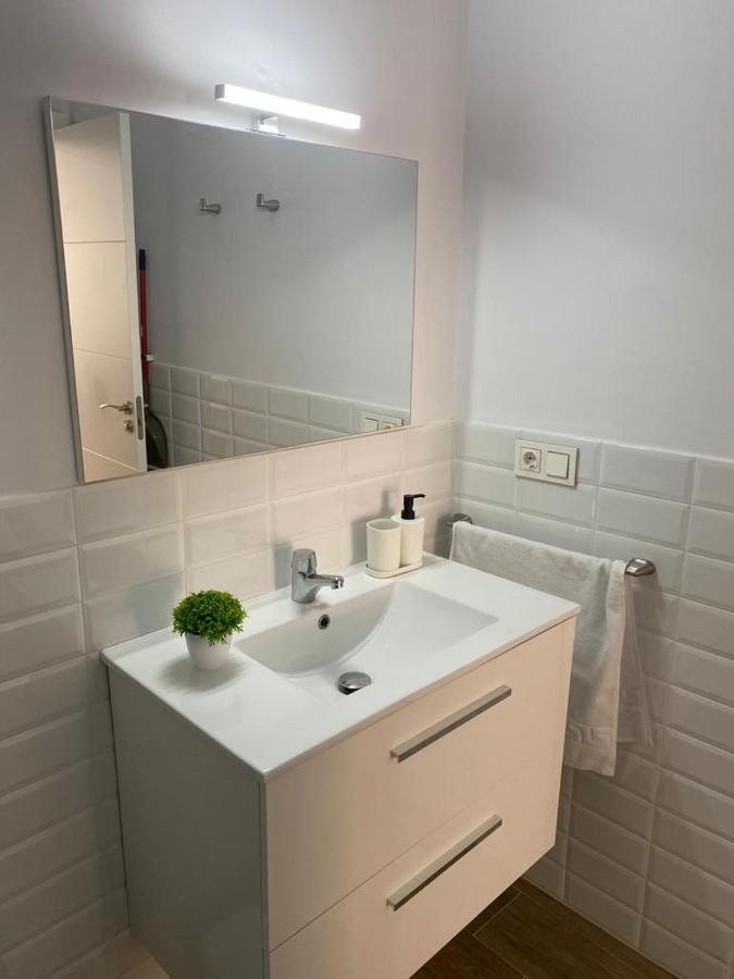 Apartamentos Marmoles Centro مالقة المظهر الخارجي الصورة