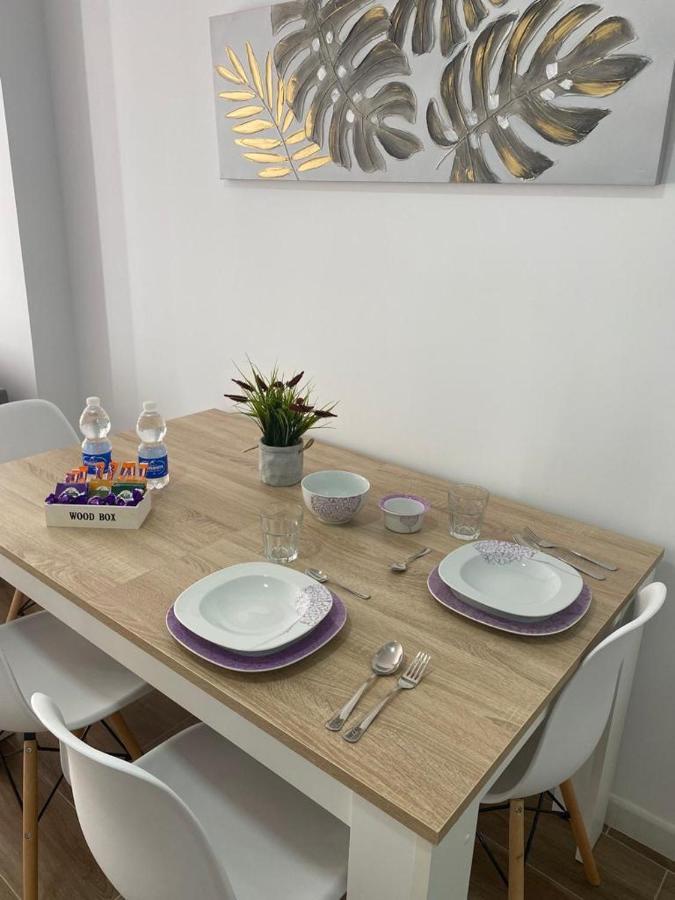 Apartamentos Marmoles Centro مالقة المظهر الخارجي الصورة
